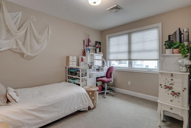 bedroom featuring carpet flooring