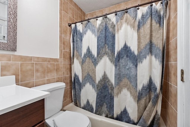 5 Thomas St Unit P17, Saugus, MA 01906 - bathroom with vanity, shower / tub combo, and tile walls