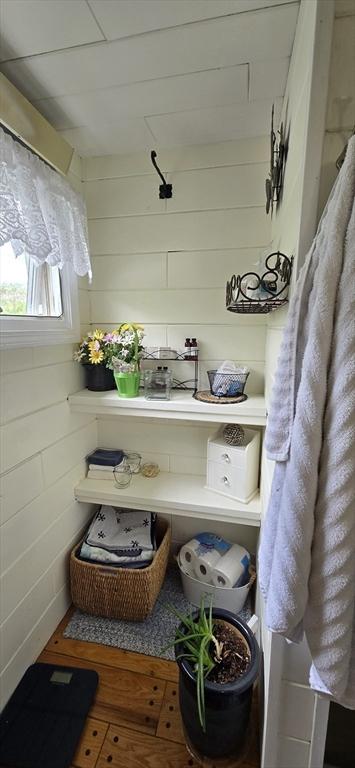 view of mudroom