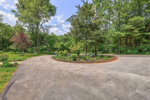 128 Clinton St, Hopkinton, MA 01748 - view of street