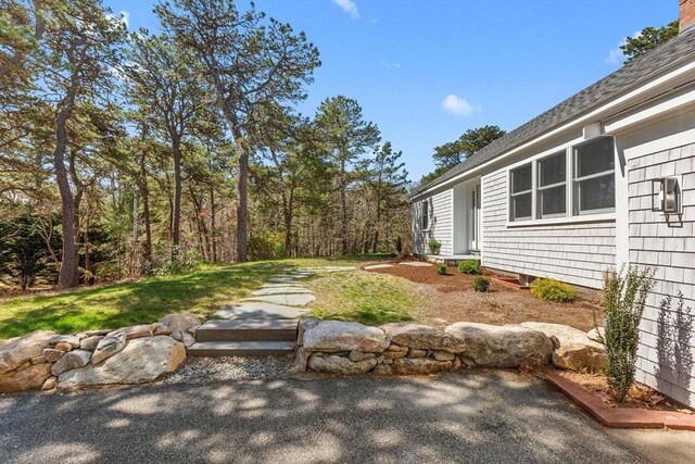 30 Grannys Ln, Orleans, MA 02653 - view of yard
