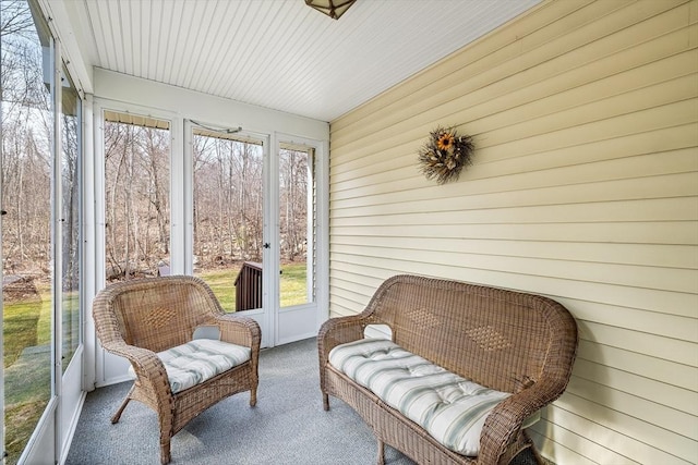 view of sunroom / solarium