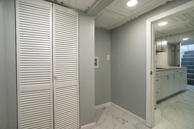 350 Wentworth Ave, Lowell, MA 01852 - clothes washing area featuring light marble finish floors, baseboards, hookup for a washing machine, and recessed lighting
