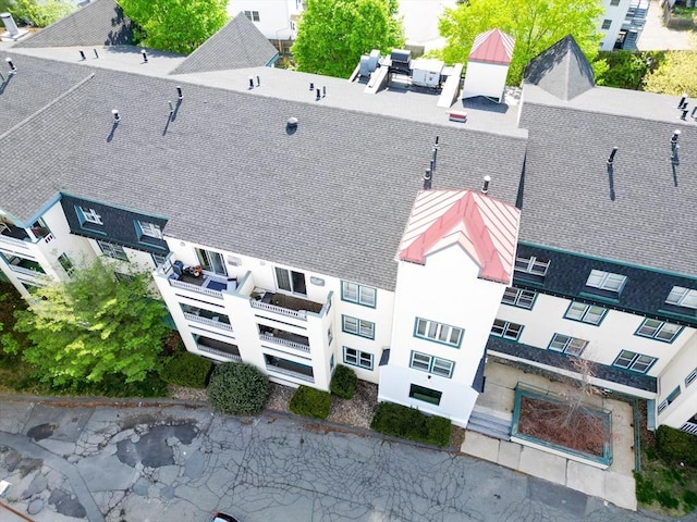 38 Carter St Unit 303, Everett, MA 02149 - drone / aerial view