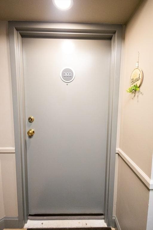38 Carter St Unit 303, Everett, MA 02149 - detailed view