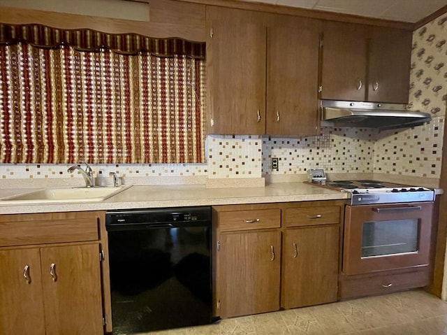 kitchen with tasteful backsplash, dishwasher, gas cooktop, sink, and wall oven