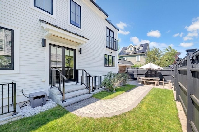 7 Newman St, Cambridge, MA 02140 - view of yard