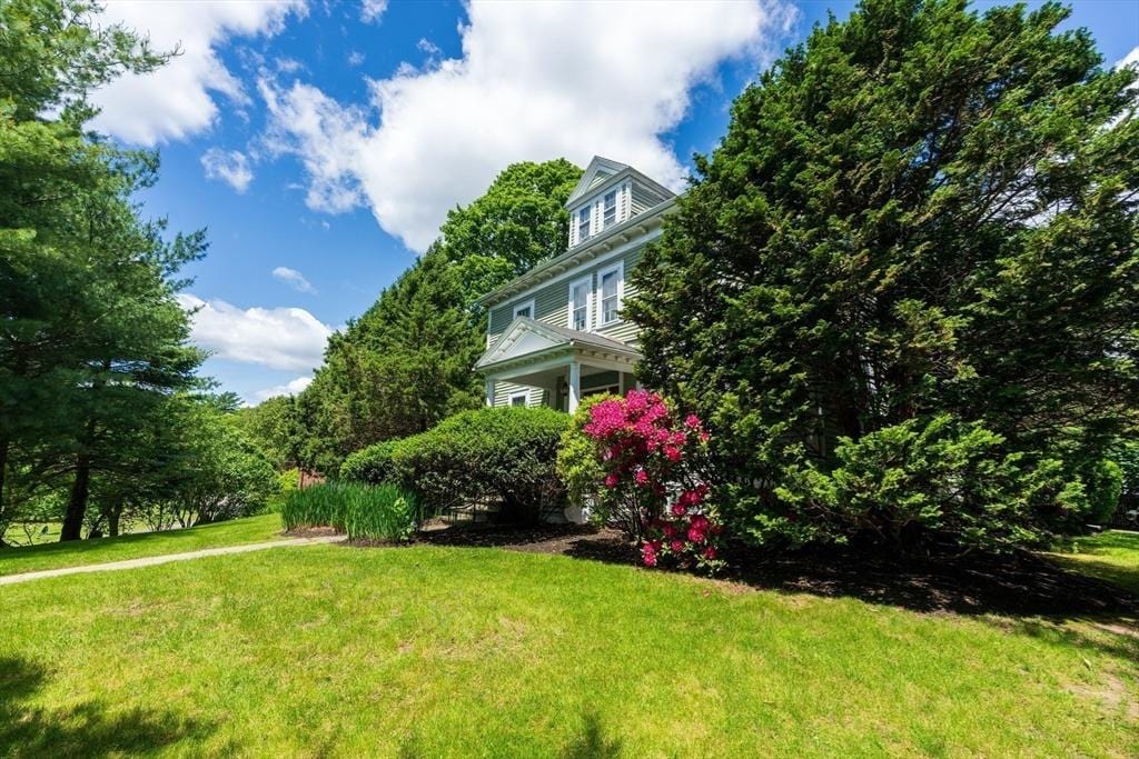 1245 Commonwealth Ave, Newton, MA 02465 - view of green lawn