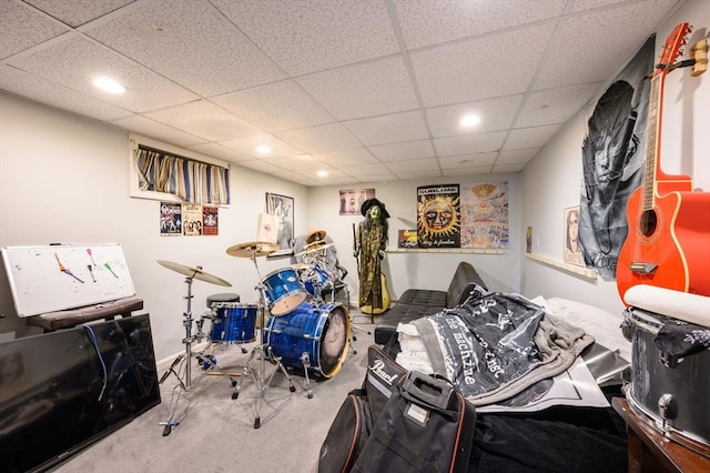 game room featuring carpet floors, recessed lighting, and a drop ceiling