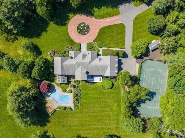 21A Farm St, Dover, MA 02030 - drone / aerial view of a pool area