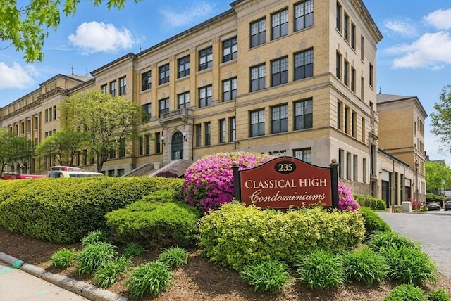 235 State St Unit 406, Springfield, MA 01103 - view of building exterior