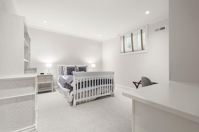 bedroom featuring crown molding, baseboards, and recessed lighting
