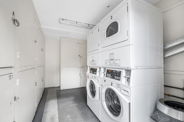 10 Woodcrest Ct Unit 6, Weymouth, MA 02190 - shared laundry featuring stacked washer and clothes dryer and washer and dryer