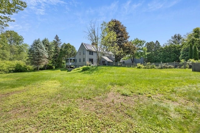 1292 Main St, Lancaster, MA 01523 - view of yard