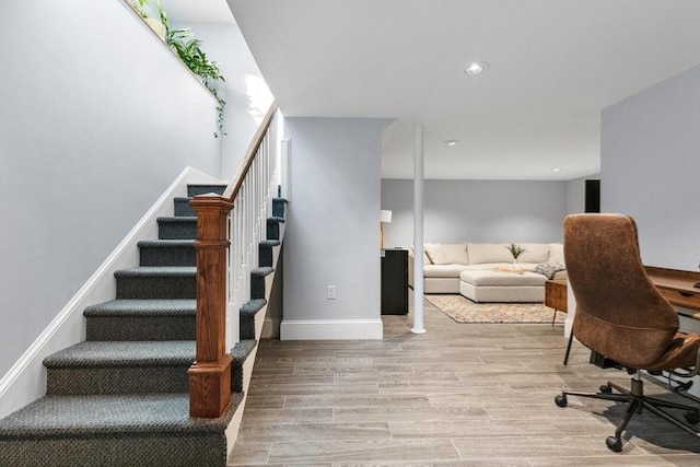 office featuring light wood-style flooring, recessed lighting, and baseboards