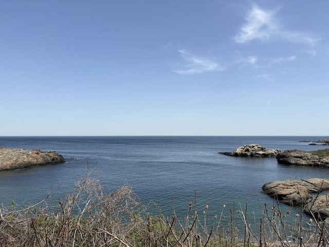 11 Fox Hill Rd, Nahant, MA 01908 - water view
