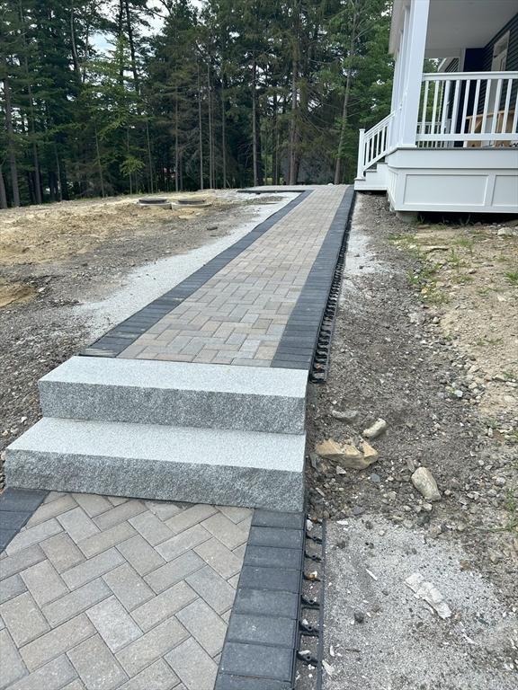 103 Nourse Rd, Bolton, MA 01740