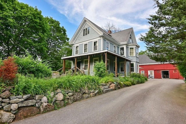 217 Asbury St, Hamilton, MA 01982 - view of front of house featuring covered porch
