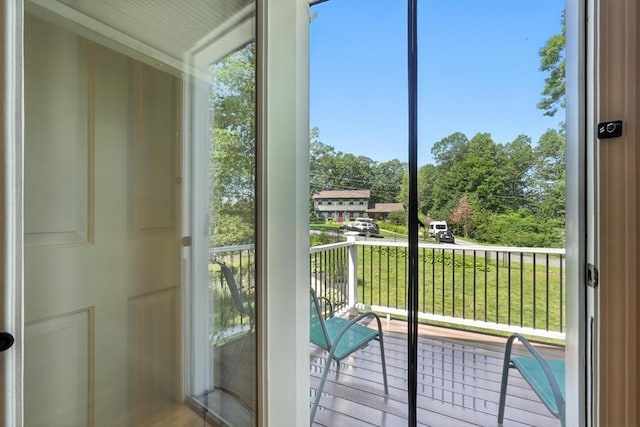 15 Oak Bluff Cir, East Longmeadow, MA 01028 - view of doorway