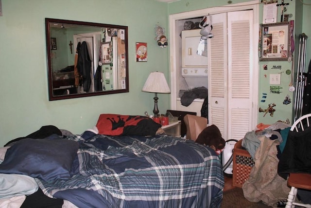 64 Garfield Ave, Woburn, MA 01801 - bedroom featuring a closet