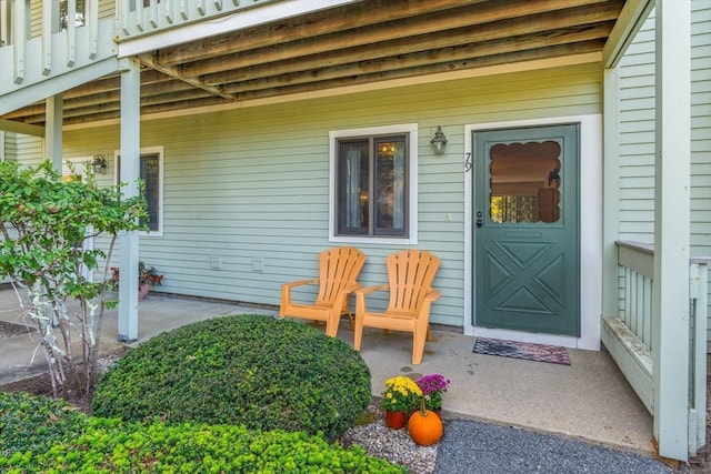 79 Chilton Ln Unit 79, Brewster, MA 02631 - property entrance with a porch