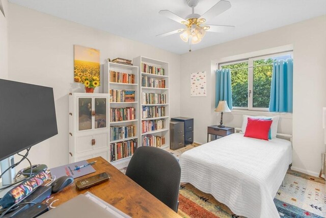 79 Chilton Ln Unit 79, Brewster, MA 02631 - bedroom with ceiling fan
