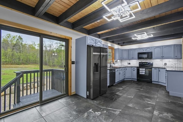 kitchen with black appliances, wooden ceiling, decorative backsplash, beamed ceiling, and gray cabinets