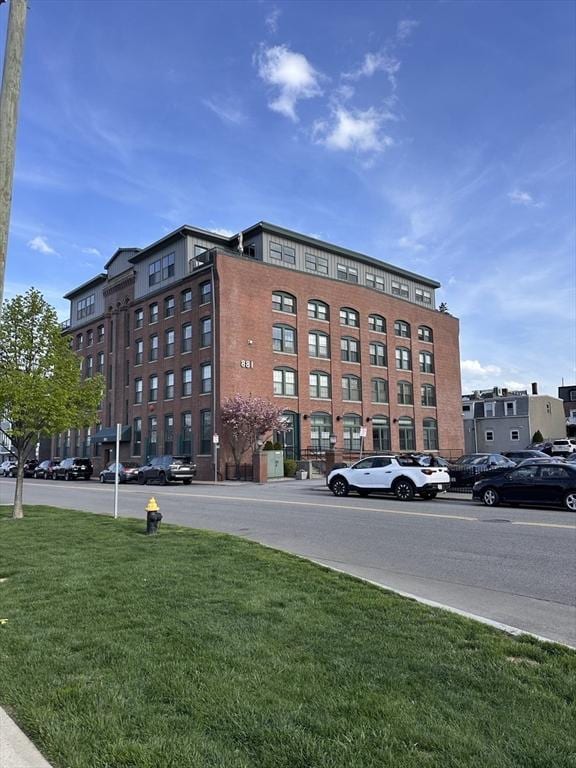 881 E 1st St Unit 303, Boston, MA 02127 - view of property