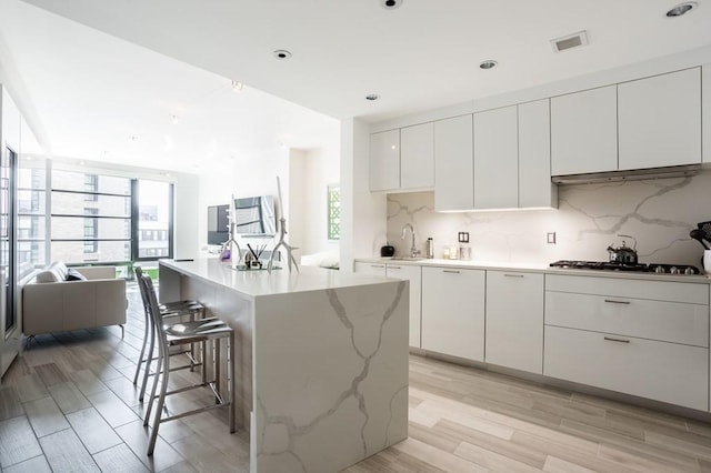 580 Washington St Unit 1214, Boston, MA 02111