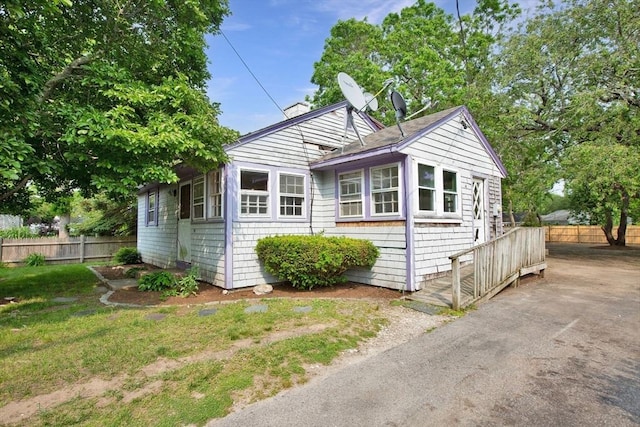 91 Baxter Rd, Barnstable, MA 02601 - view of front of house featuring a chimney