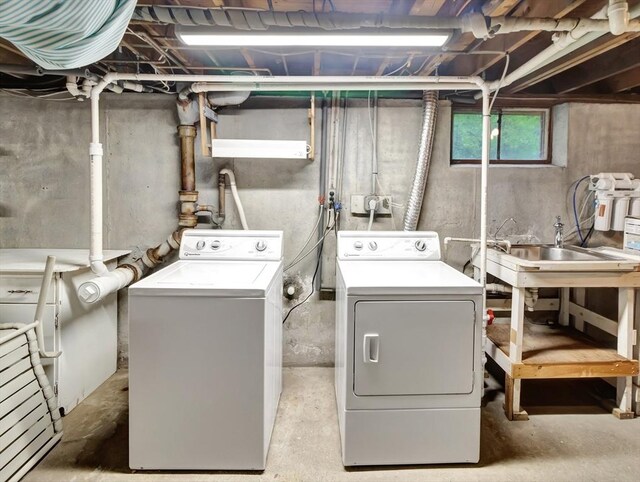 442 Purchase St, Easton, MA 02375 - laundry room with separate washer and dryer