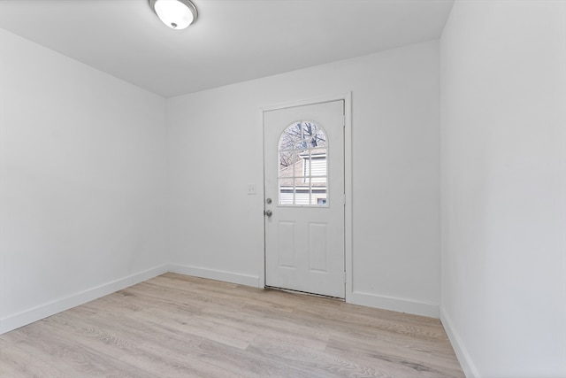 entrance foyer featuring light wood-type flooring