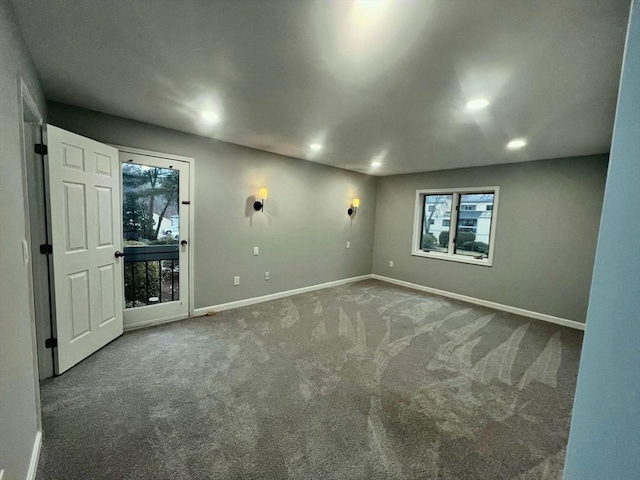 view of carpeted spare room