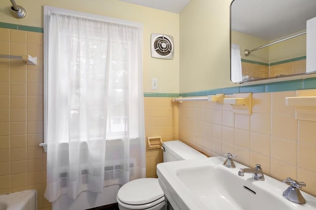 65 Kirkstall Rd, Newton, MA 02460 - full bathroom featuring tile walls and shower / tub combination