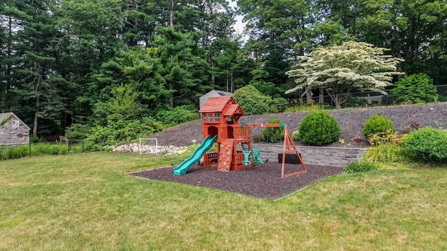 489 Main St, Acushnet, MA 02743 - view of playground