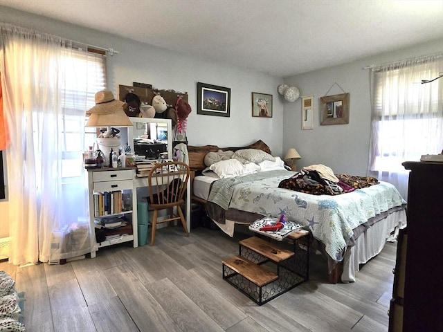 14 Many Oaks Cir, Yarmouth, MA 02675 - bedroom featuring wood finished floors