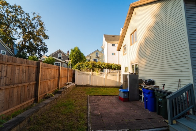 view of yard with a patio