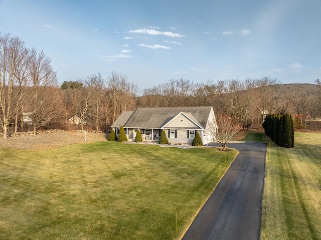 view of front of house with a front lawn