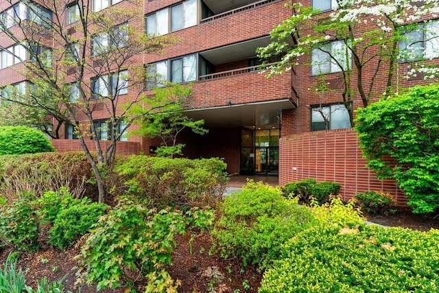 view of building exterior