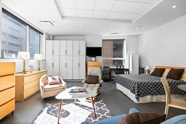 bedroom featuring recessed lighting