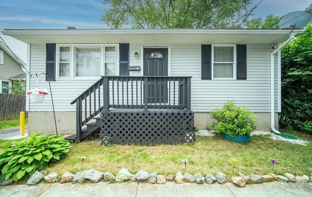 83 Armstrong St, West Springfield, MA 01089 - bungalow-style home featuring covered porch