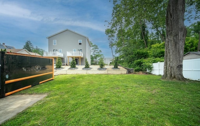 83 Armstrong St, West Springfield, MA 01089 - back of property
