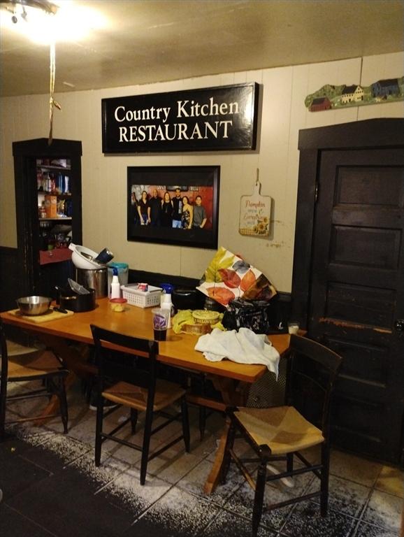 dining area featuring tile patterned floors