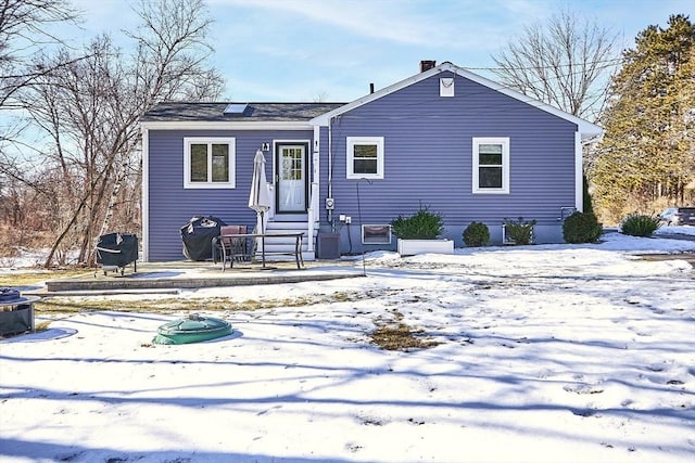 view of front of house