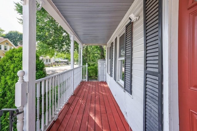 24 Tampa St, Worcester, MA 01604 - view of wooden porch