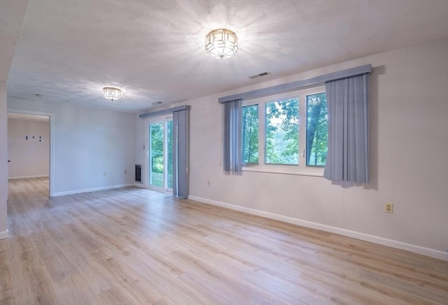 87 Fifer Ln Unit 87, Lexington, MA 02421 - unfurnished room featuring light wood-type flooring