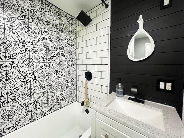 36 Circle St, Templeton, MA 01436 - full bathroom featuring bathtub / shower combination and vanity