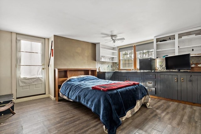 bedroom featuring wood finished floors