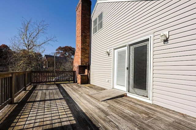 deck featuring a trampoline