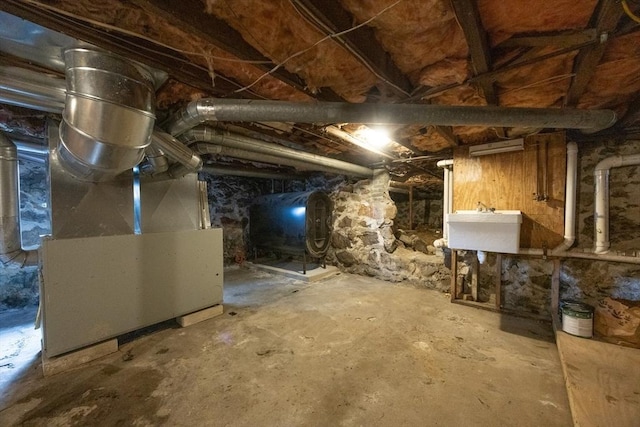 27 Union St Unit 27, Natick, MA 01760 - unfinished basement with oil tank and heating unit